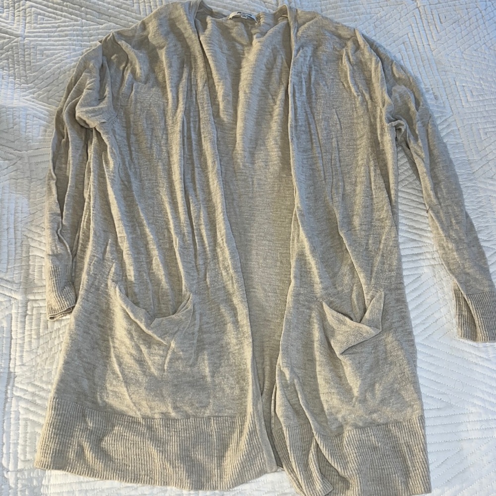 Oatmeal Madewell summer weight cardigan